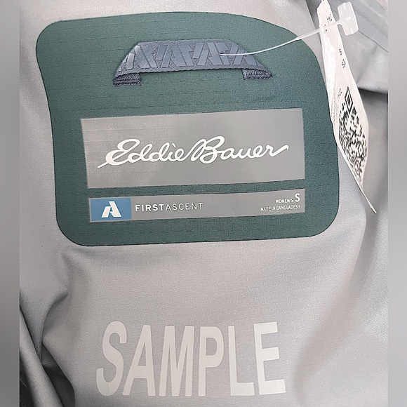 ⛷️ NWT Eddie Bauer BC Fineline Ski Snow Jacket Shell Small - Picture 10 of 11